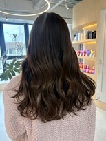 シダ(sida SAIIN) 【西村】20代30代ブラウンベージュ