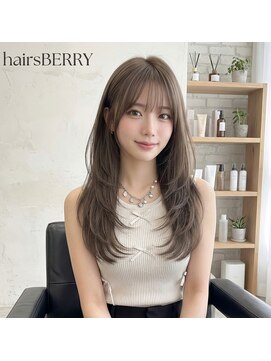 ヘアーズ ベリー 古市店(hairs BERRY) 韓国風レイヤーカット透明感グレージュ魅せる大人可愛いセミディ