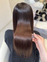 髪屋 紬&nbsp;髪質改善ストレート×レッドブラウン