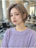 シアーグレージュ×前下がりショートボブ