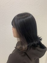 リー ルーチェ 布施(Lee Luce)&nbsp;ポイントカラー×ブルーブラック