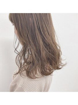 ガーランドウメダ(Garland umeda) リラックスウェーブ＿ミディアム＿0002740