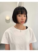 軽やかな切りっぱなしボブ