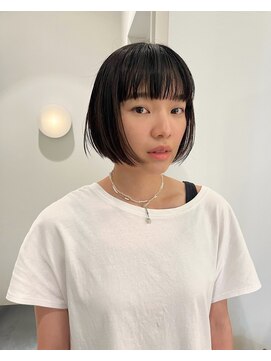 ベチカ(vetica) 軽やかな切りっぱなしボブ