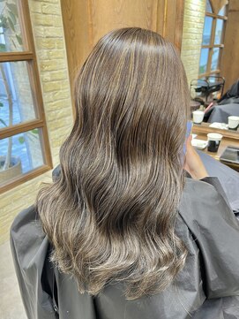 クラッチ 博多(CLUTCH) コントラストハイライト