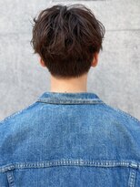 センターパートショート/波巻きツイストスパイラルパーマ３