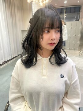 リリー(Lilley) レイヤーカット×カラー×顔まわり