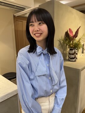 スムーク(smuk) 【smuk/スムーク】ぷつっとミディ/切りっぱなし/地毛風カラー