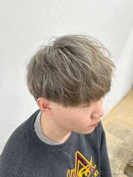 ジュネス(JUNES) シルバーマッシュ《メンズカット/バーバー/理容室》