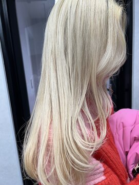 エト 横須賀(eto) 顔周りレイヤー×ワンカール巻き