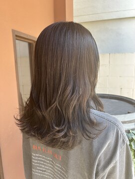 ココカラヘアー ニコ(cococara hair nico) ミディアムレイヤー/くびれヘアー/艶髪/トリートメント/前髪あり