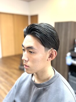 ヘッドハンター(HEAD HUNTER)の写真/身だしなみを整えるならメンズ特化の身だしなみサロン！繊細なカットでカジュアル～ビジネスもお任せ♪