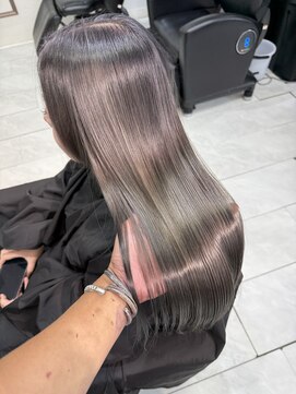 テテ(TETE) グレー