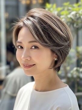 レヴィア(REVIA) 白髪ぼかしハイライトブリーチミルクティーベージュ