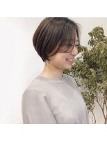 マウロア(MAULOA) 大人ショートボブ・オリーブカラー