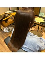 シキオリ(SHIKIORI)&nbsp;髪の赤みを抑えながら、柔らかく透明感のある色味