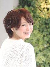 ニースヘアギャラリー 上野御徒町店(Neece hair gallery by across) 《Kiko＊おすすめ》ナチュラル耳かけショート  Neece