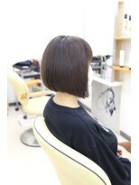 ヘアシルバ(HAIR SILVA) 前下がりラインボブ