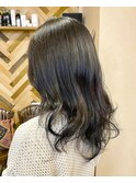 レイヤー×黒染めじゃない黒髪