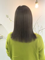 ヘルム(Helm) グレージュカラー