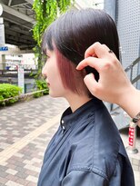 ミシェリー(misherry)&nbsp;インナーカラーピンクベージュマチルダボブタッセルボブおかっぱ