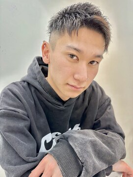 ロミーオム 本厚木(ROMMY. Homme) 刈り上げ短髪アップバングショートビジネスメンズヘア