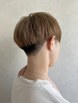 ネウィ 大分中央町店(newi) 【まーぼー】@maa___bo_ メンズオシャレ☆ミルクティーベージュ