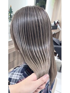 アッシュ 大宮店(Ash) 細めハイライトバレイヤージュラテブラウン