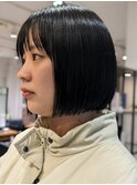 ブルーブラックぱっつんボブ!