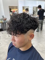 ラヴィズムバイフィフス(LUVISM by fifth) スペインカール外国人風パーマ新潟メンズパーマ万代