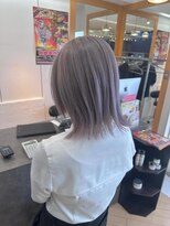 ユニ バイ マグ 長野店(Uni.by Mag)&nbsp;ホワイトラベンダーケアブリーチハイトーンミルクティーベージュ