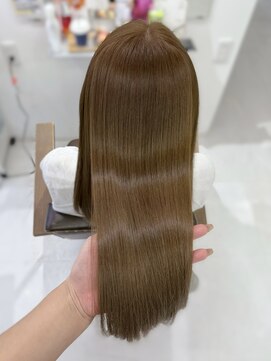 ハピネス 梅田茶屋町店(HAPPINESS) 韓国風/レイヤーカット/顔周り/顔まわり/髪質改善/ベージュ