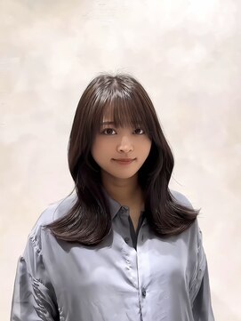 ジーナ 高槻(Zina) くびれミディアム