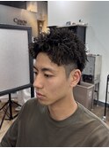 スパイキーパーマ