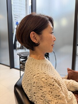 イワイナゴヤ(i i -IWAI NAGOYA-) 大人のショートボブ