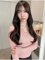 アナ ラーナ(Anna Lanna) 艶ロングヘアー グレージュカラー【野呂朱里】