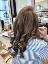 ヤマノビューティウェルネスサロン ANAインターコンチネンタルホテル東京店&nbsp;コテ巻き