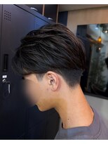 バウハウスヘア(bauhaus hair)&nbsp;センターパート