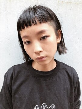 刈り上げ女子の個性派ボブ L シーカ ニカイ Siika Nikai のヘアカタログ ホットペッパービューティー