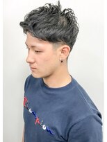 ミーティア バイ クアトロ(Meteor By QUATRO) 2ブロックソフトモヒカン◎刈り上げスタイル★QUATRO★