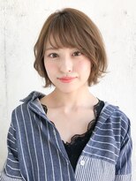 ルティア(Lutia) ベージュカラーで可愛さアップ!