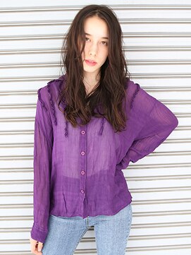 サバービア(suburbia) 『カット+ファストブリーチ+ホワイトグレージュ』