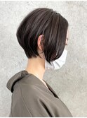 大人ショートボブ　アッシュブラウンイルミナカラー