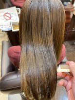 キャラ 池袋本店(CHARA)&nbsp;アルティストカラー＆サロンソリューションの最強タッグ【貴也】