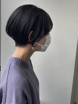エレノア 梅田店(Eleanor) 大人丸みショート