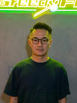 グリーディーフォックス 代々木(Greedy FOX) 韓国マッシュ/センタ-パ-ト/ツイストスパイラル/スキンフェード