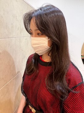 ジーナ 千葉(Zina) 大人かわいい20代30代40代小顔ショコラベージュ１Zina船橋