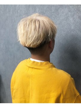 クレオ 福大通り店(CREO) ホワイトブロンド×アップバング