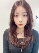 伸ばしたい方にオススメ☆ロングの方でも【顔まわりカット】印象アップな韓国ヘアに♪