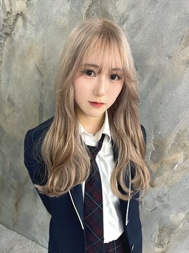 モニカ 栄店(MONIQA) ホワイトベージュ